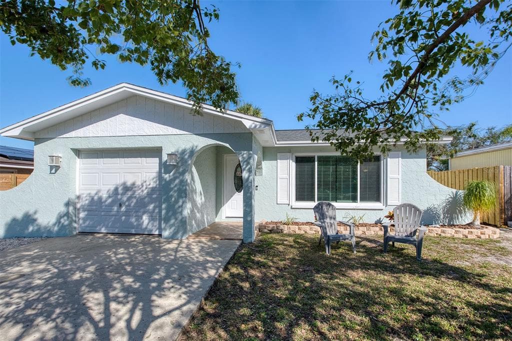1413 WISCONSIN AVENUE PALM HARBOR, FL 34683