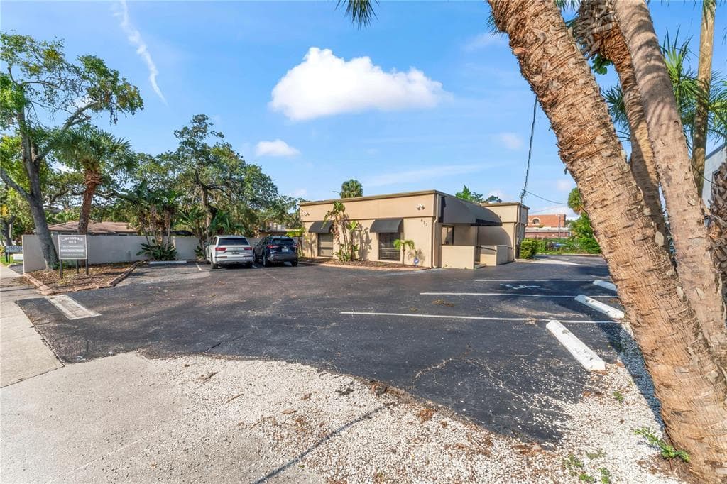 613 S BOULEVARD TAMPA, FL 33606
