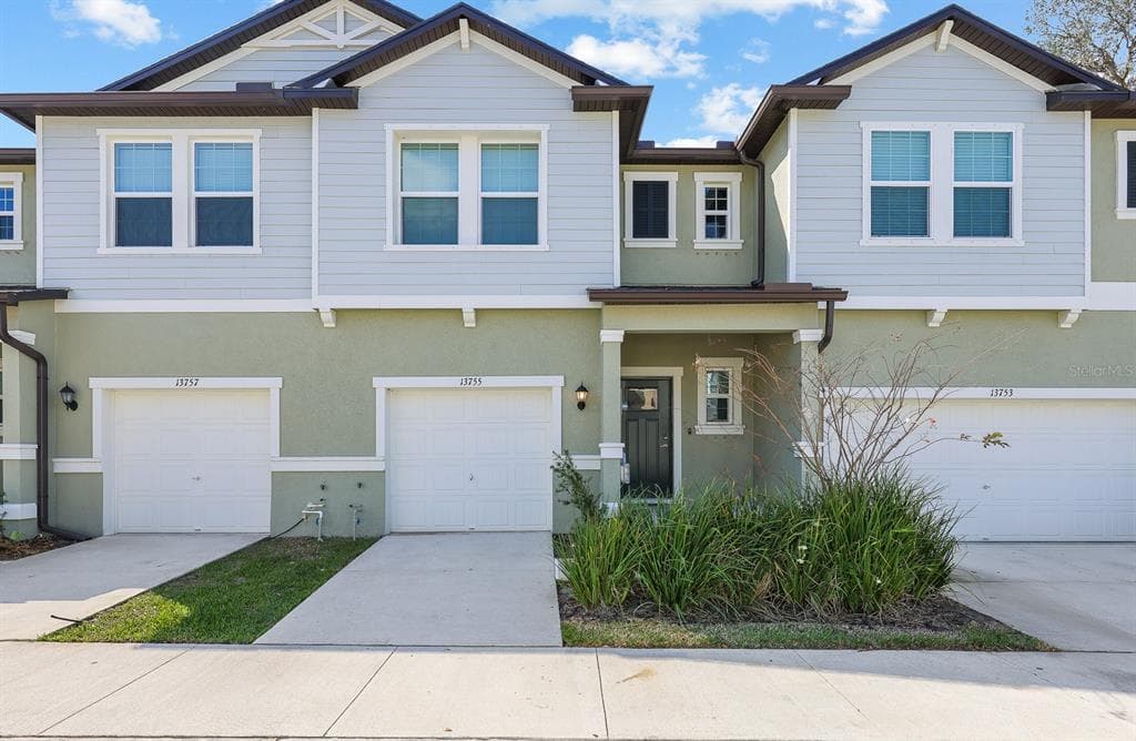 13755 BIG HAWK WAY LITHIA, FL 33547