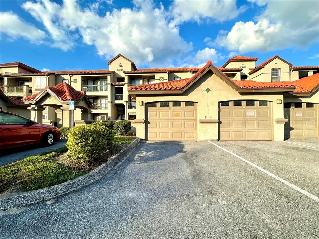 4201 WOODSTORKS WALK WAY UNIT 3309 LUTZ, FL 33558