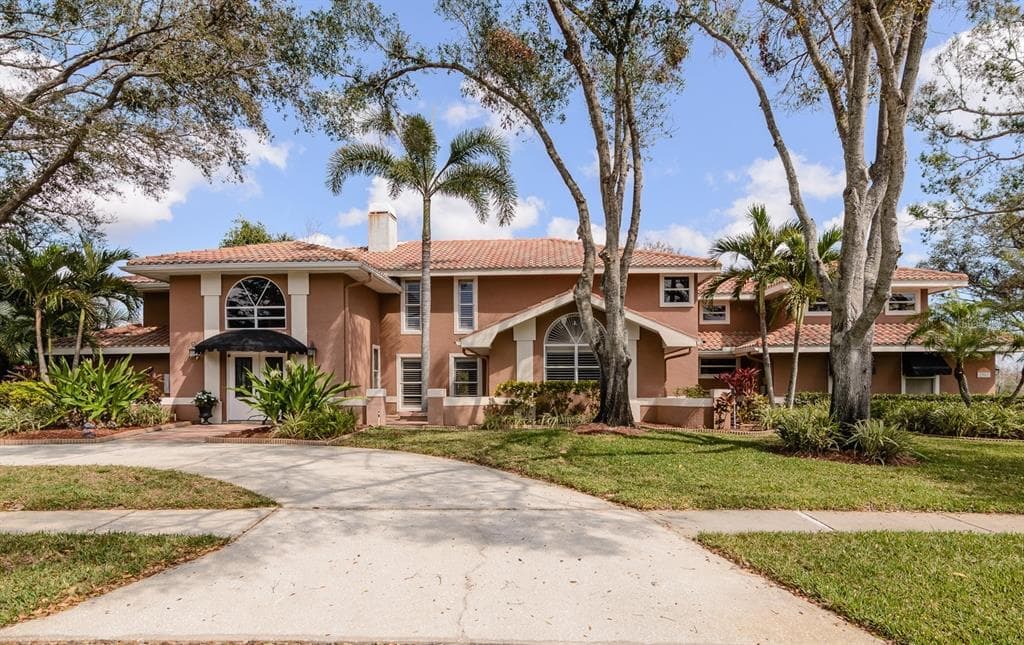 2965 EAGLE ESTATES CIRCLE E CLEARWATER, FL 33761