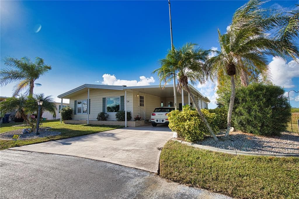 734 SANCHEZ CIRCLE NORTH PORT, FL 34287