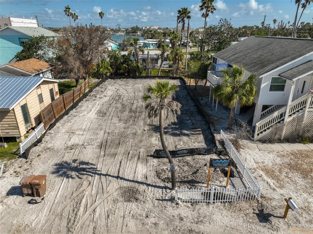 14049 PALM STREET MADEIRA BEACH, FL 33708