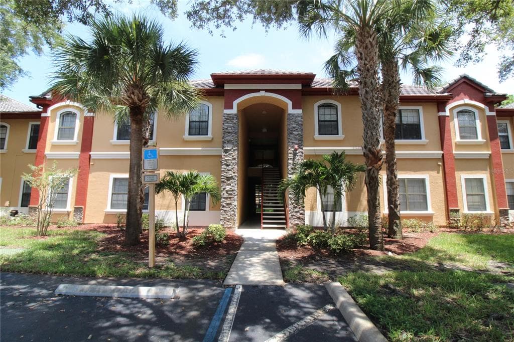 2199 CHIANTI PLACE UNIT 922 PALM HARBOR, FL 34683