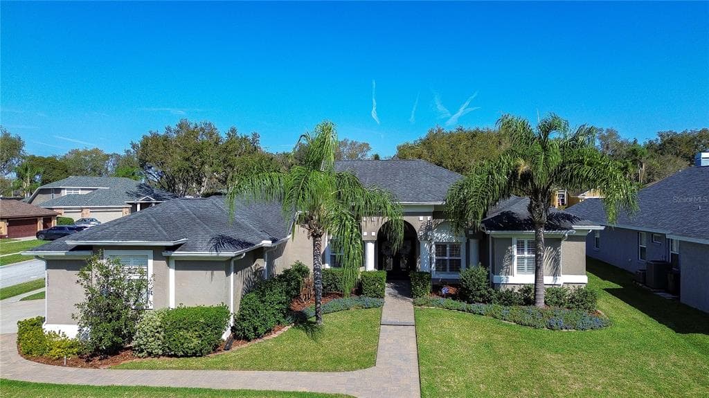 2902 WINDING TRAIL DRIVE VALRICO, FL 33596