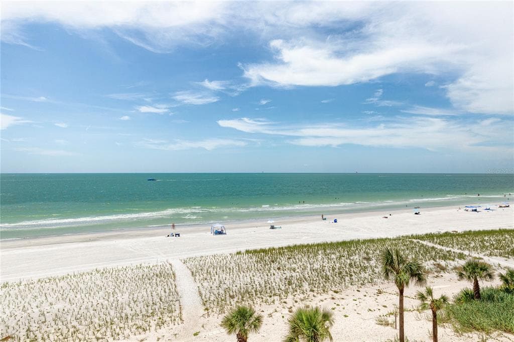 1600 GULF BOULEVARD UNIT 512 CLEARWATER BEACH, FL 33767
