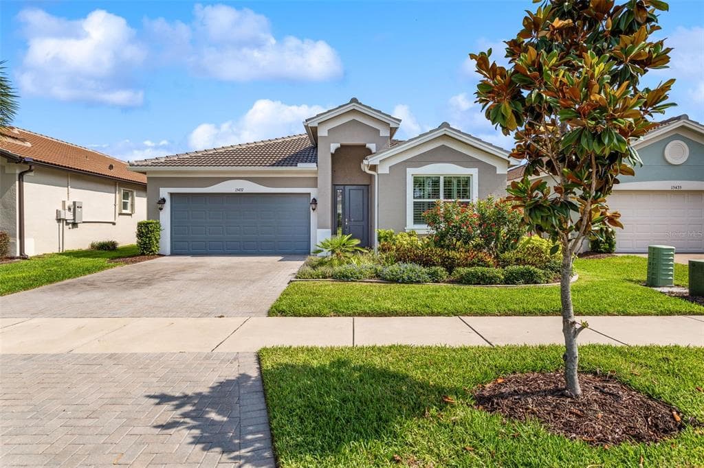 15437 SANTA POLA DRIVE WIMAUMA, FL 33598