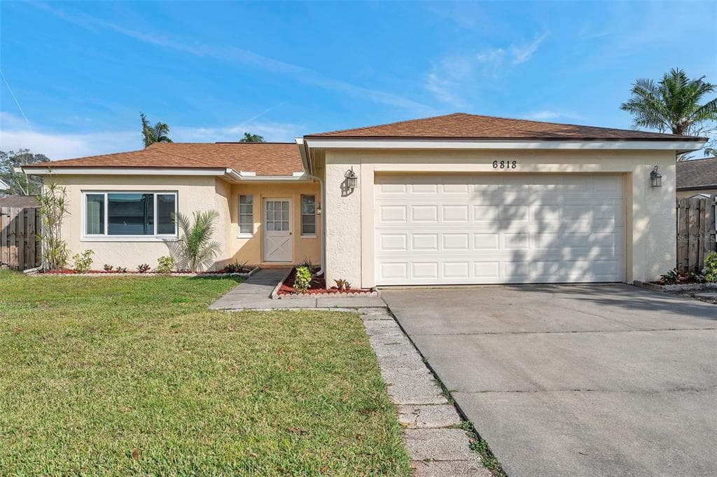 6818 123RD AVENUE LARGO, FL 33773