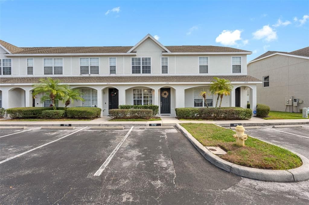 12717 COUNTRY BROOK LANE TAMPA, FL 33625