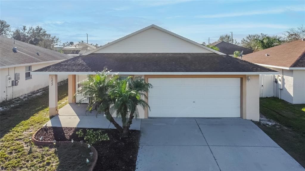 15427 BAMA BREEZE PLACE WIMAUMA, FL 33598