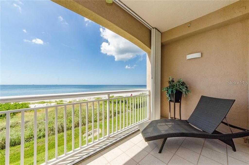 18700 GULF BOULEVARD UNIT 6 INDIAN SHORES, FL 33785