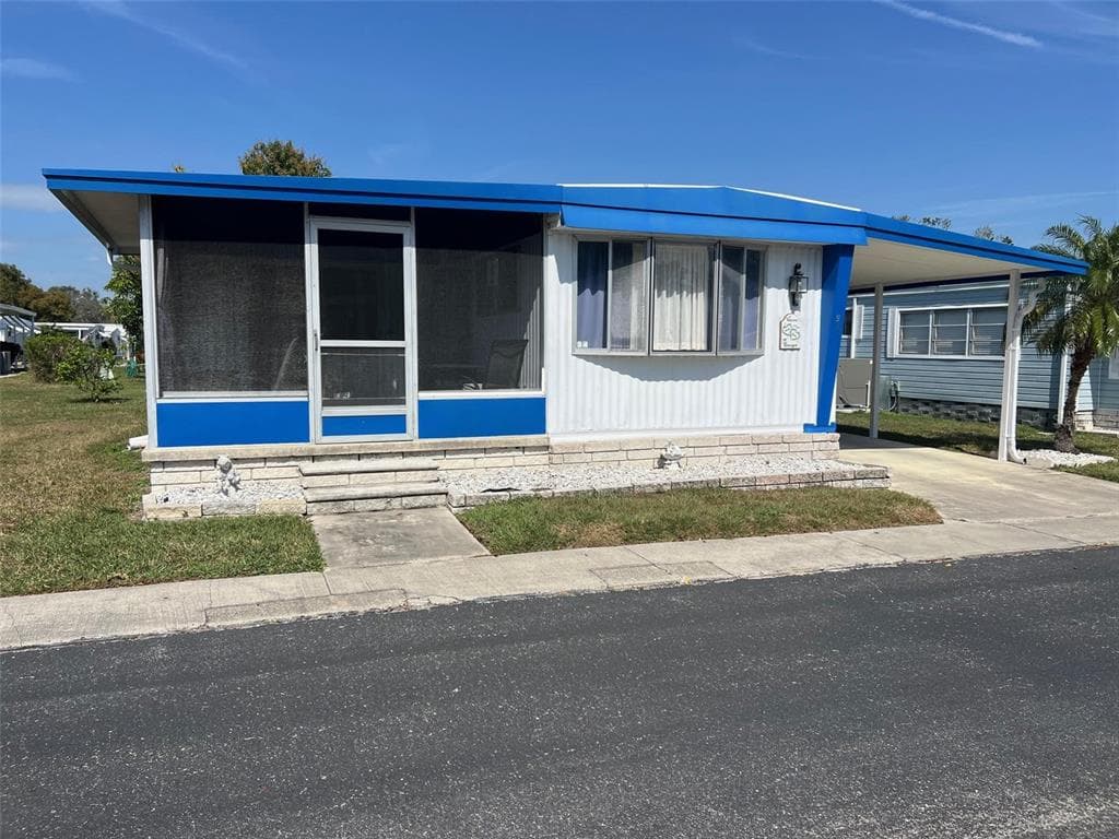 93 PINDO PALM STREET E LARGO, FL 33770