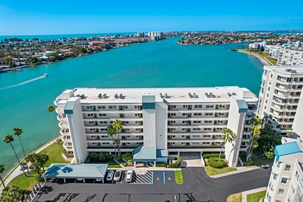 7922 SAILBOAT KEY BOULEVARD S UNIT 503 SOUTH PASADENA, FL 33707