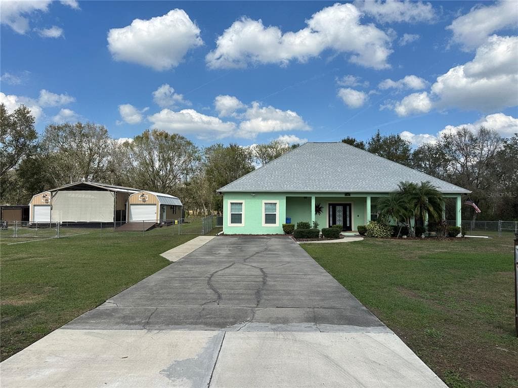 13810 WALDEN SHEFFIELD ROAD DOVER, FL 33527