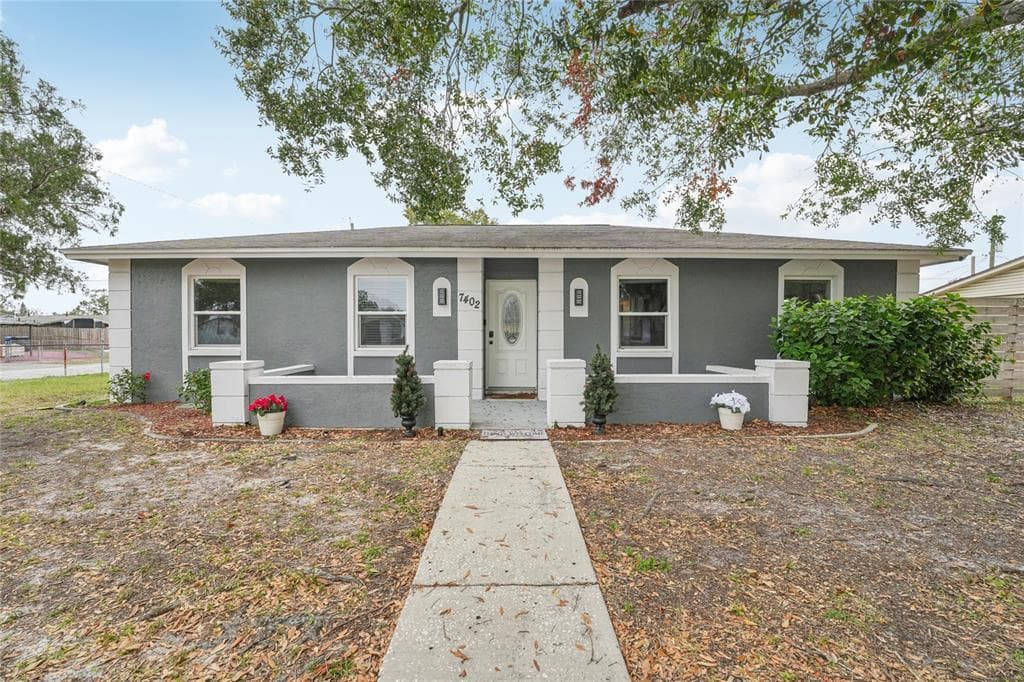 7402 SHERREN DRIVE TAMPA, FL 33619