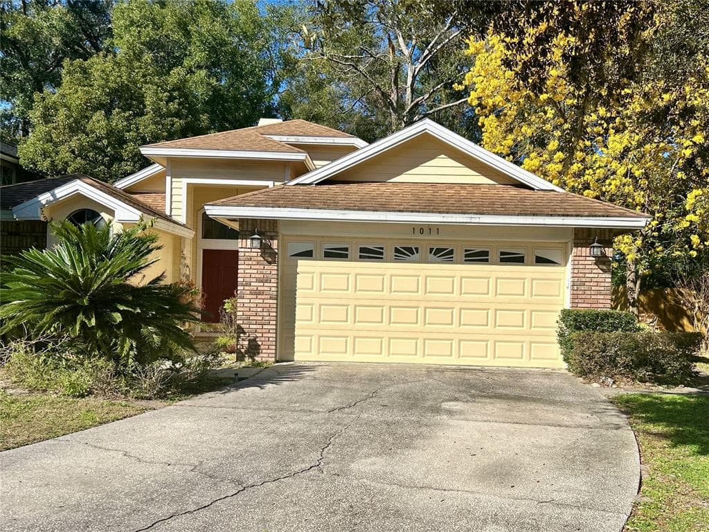 1011 PIEDMONT OAKS DRIVE APOPKA, FL 32703