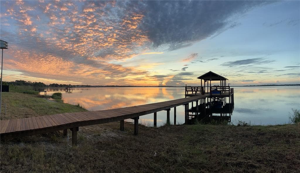 3254 E CANAL LANE FORT MEADE, FL 33841