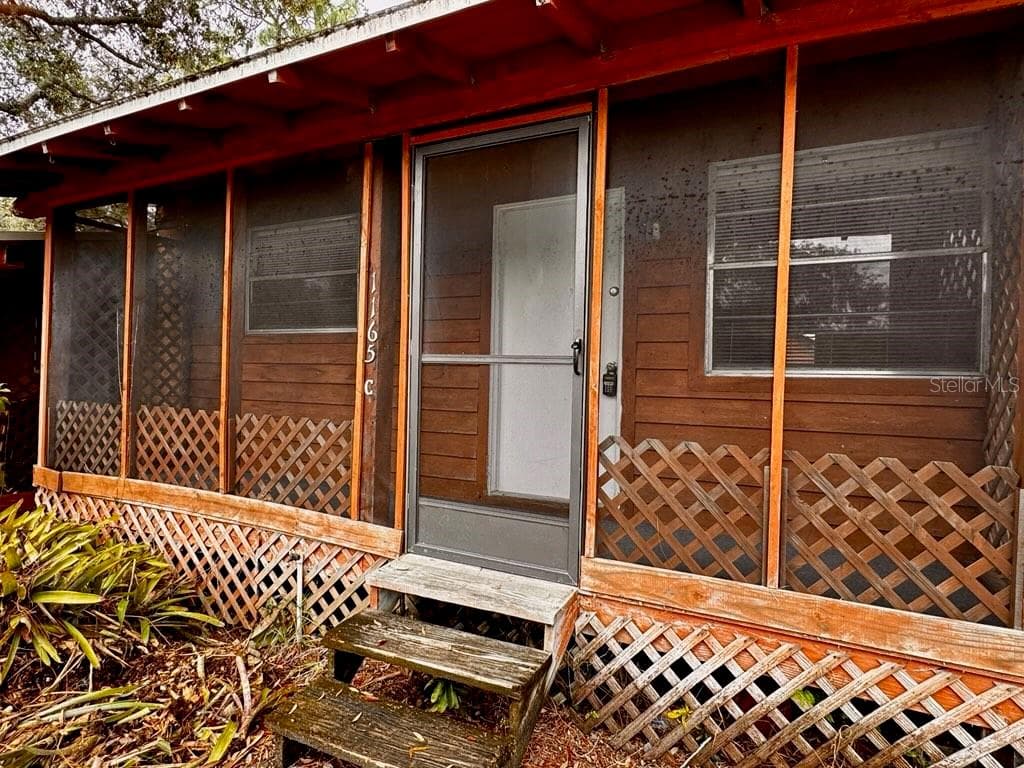1165 E SPRUCE STREET UNIT C TARPON SPRINGS, FL 34689