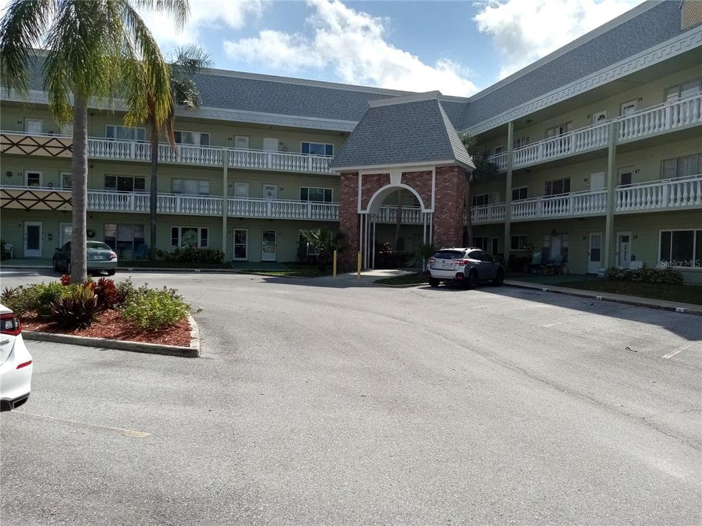 2459 COLUMBIA DRIVE UNIT 3 CLEARWATER, FL 33763
