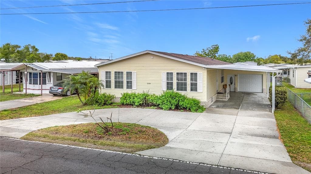 5514 DEAN DAIRY ROAD ZEPHYRHILLS, FL 33541