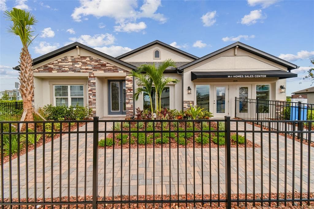 31979 SAPNA CHIME DRIVE WESLEY CHAPEL, FL 33545