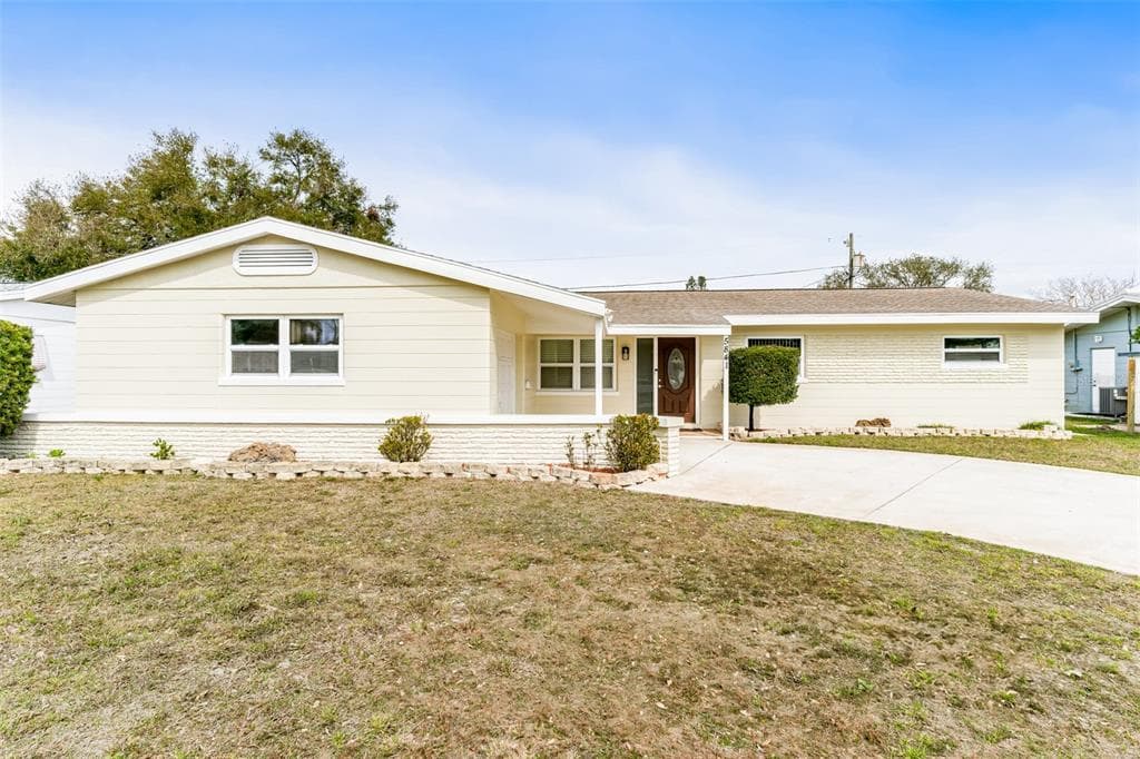 5841 30TH AVENUE N ST PETERSBURG, FL 33710