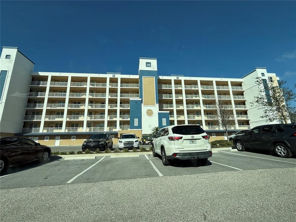 960 STARKEY ROAD UNIT 10501 LARGO, FL 33771