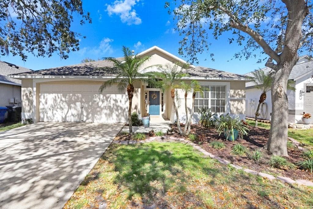 10120 SOMERSBY DRIVE RIVERVIEW, FL 33578
