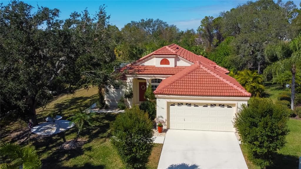 701 LIGHTHOUSE DRIVE