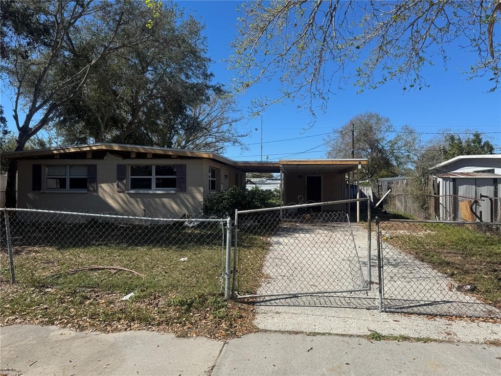 3205 WELBORN WAY TAMPA, FL 33619