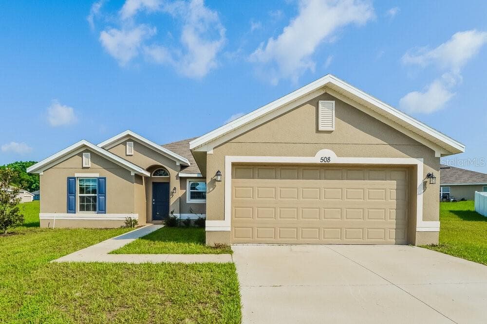 508 W LEAH COURT FRUITLAND PARK, FL 34731