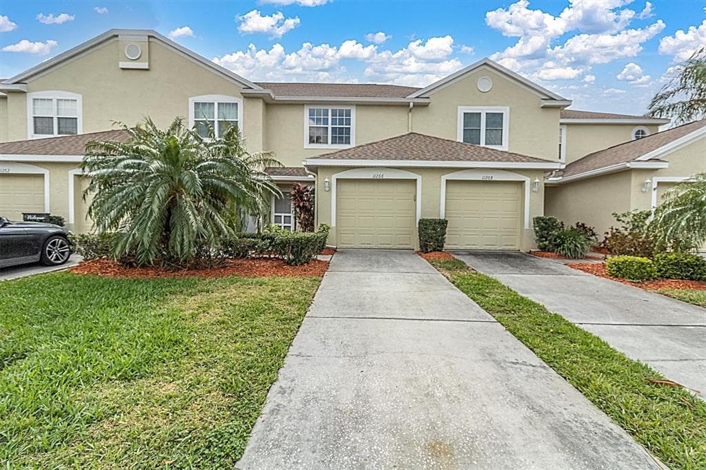11266 KAPOK GRAND CIRCLE MADEIRA BEACH, FL 33708