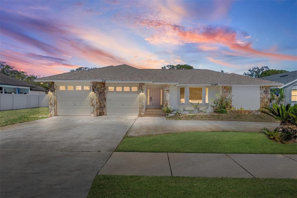 12467 94TH AVENUE SEMINOLE, FL 33772