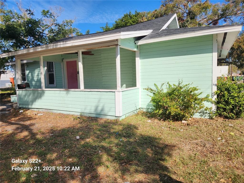 1501 10TH AVENUE S ST PETERSBURG, FL 33705