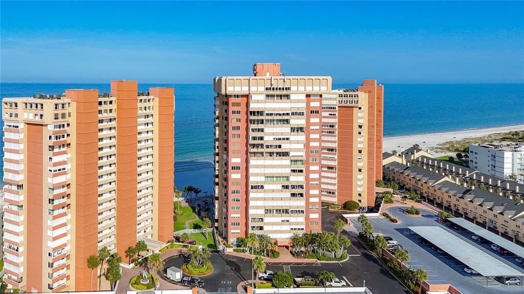 17920 GULF BOULEVARD UNIT 901 REDINGTON SHORES, FL 33708
