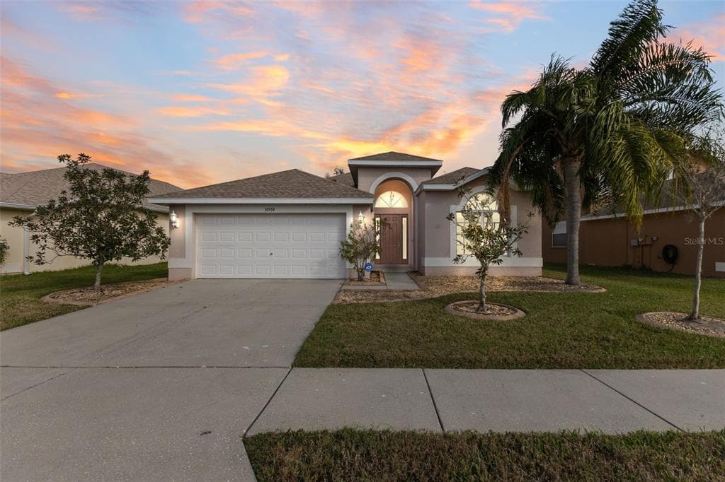 30554 PECAN VALLEY LOOP WESLEY CHAPEL, FL 33543