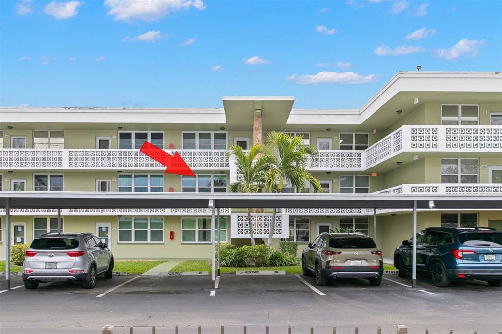 4705 1ST STREET NE UNIT 224 ST PETERSBURG, FL 33703