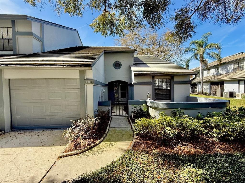 4140 BRENTWOOD PARK CIRCLE TAMPA, FL 33624