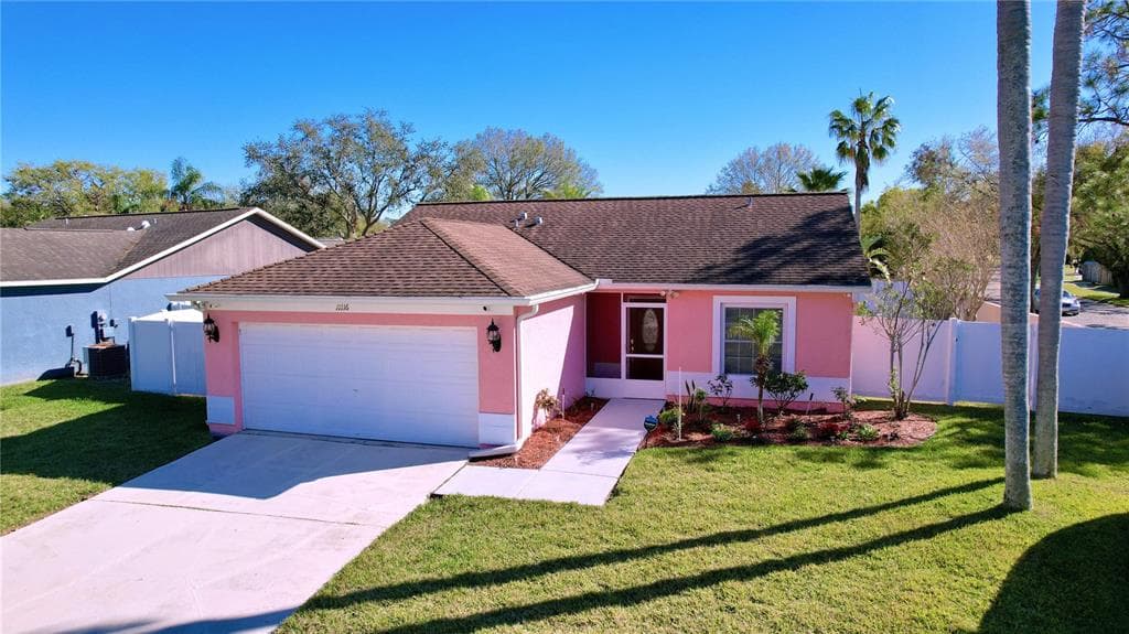 11116 BLOOMINGTON DRIVE TAMPA, FL 33635