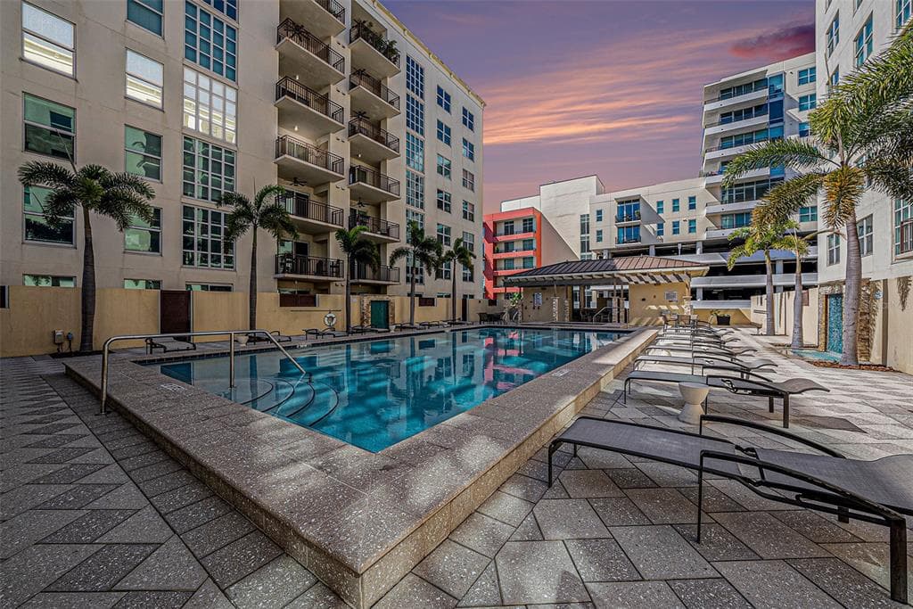 1238 E KENNEDY BOULEVARD UNIT 704 TAMPA, FL 33602