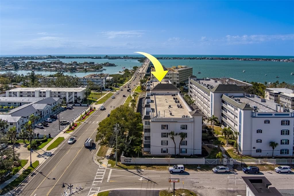131 BLUFF VIEW DRIVE UNIT 208 BELLEAIR BLUFFS, FL 33770