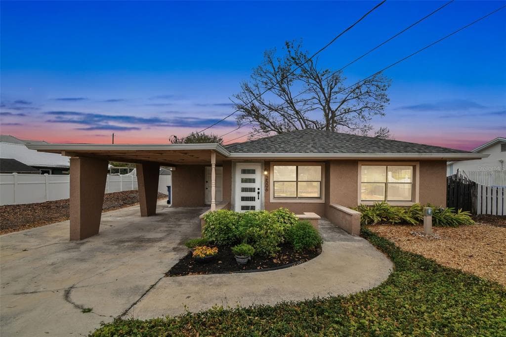 2506 MABRY STREET TAMPA, FL 33618