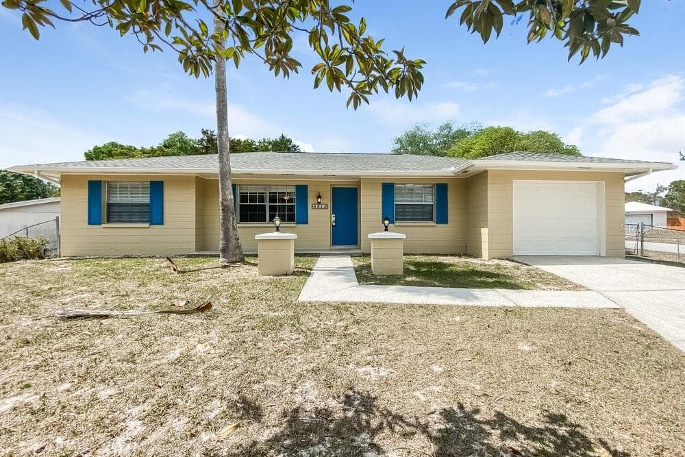 4513 BROMLEY AVENUE SPRING HILL, FL 34609