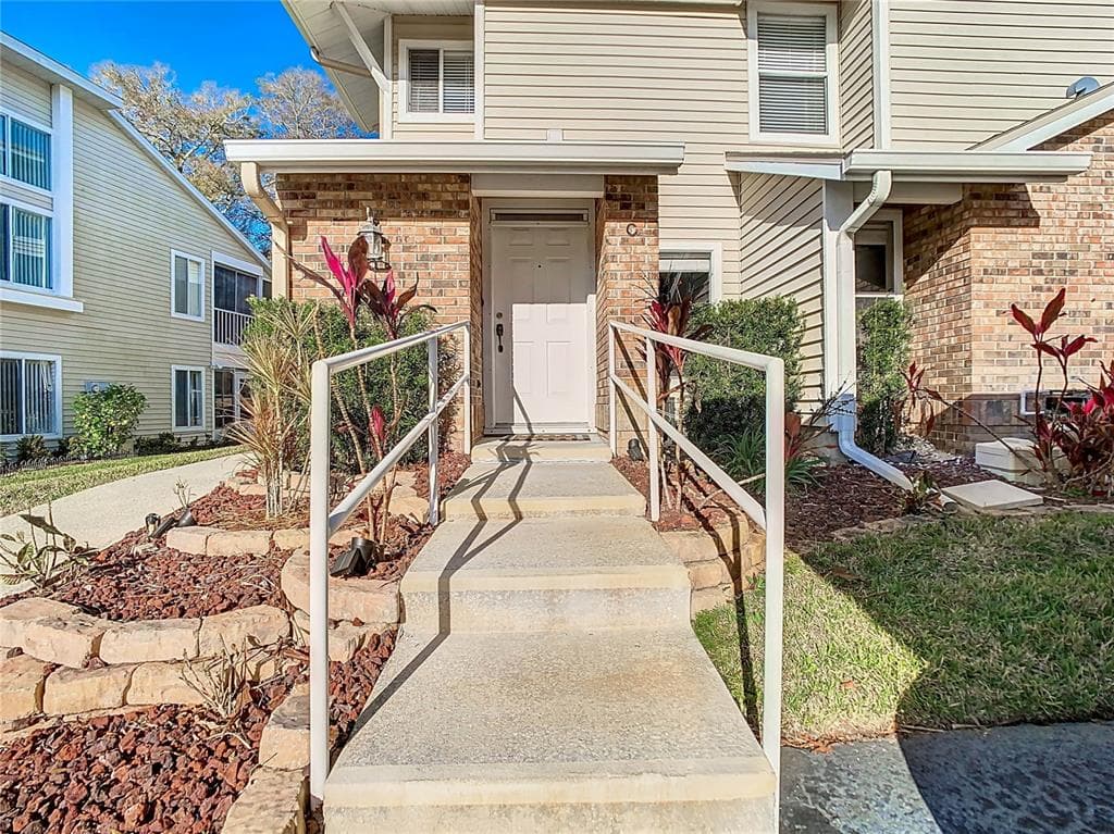 12407 EAGLESWOOD DRIVE UNIT C HUDSON, FL 34667