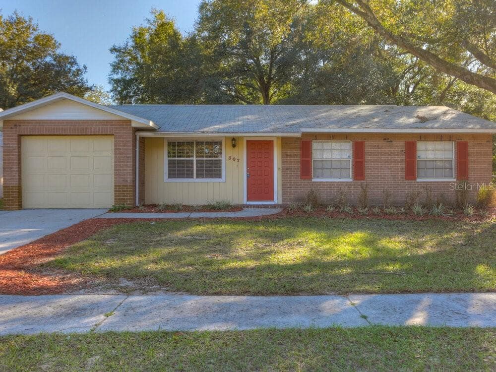 307 TIMBER CREEK DRIVE BRANDON, FL 33510