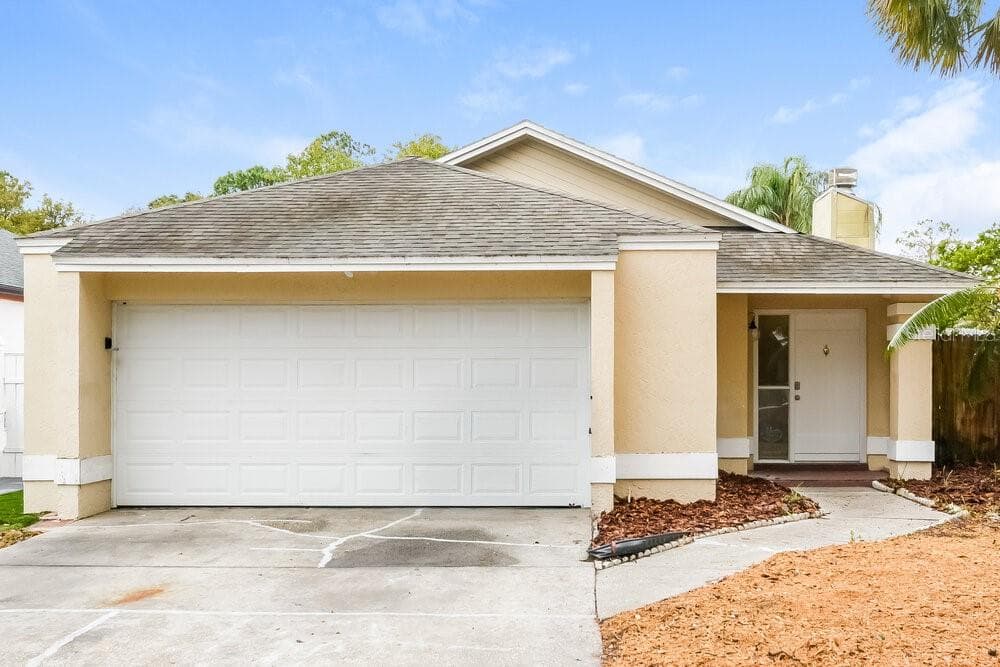 420 BLUE JACKET LANE ORLANDO, FL 32825