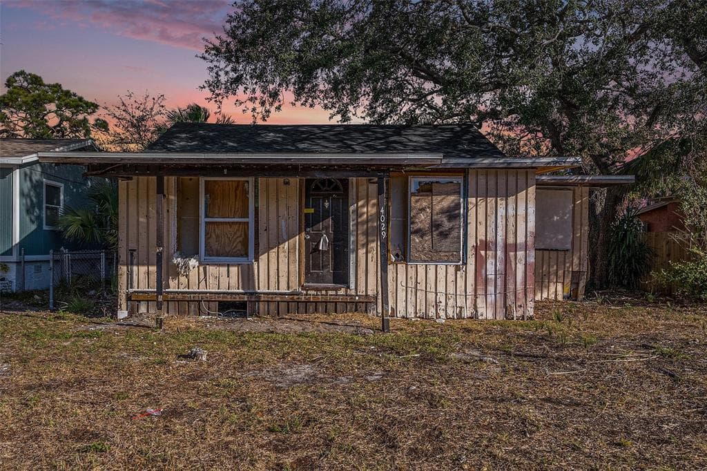 4029 13TH AVENUE S ST PETERSBURG, FL 33711