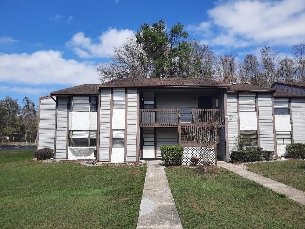 11630 BAYWOOD MEADOWS DRIVE UNIT 1 NEW PORT RICHEY, FL 34654