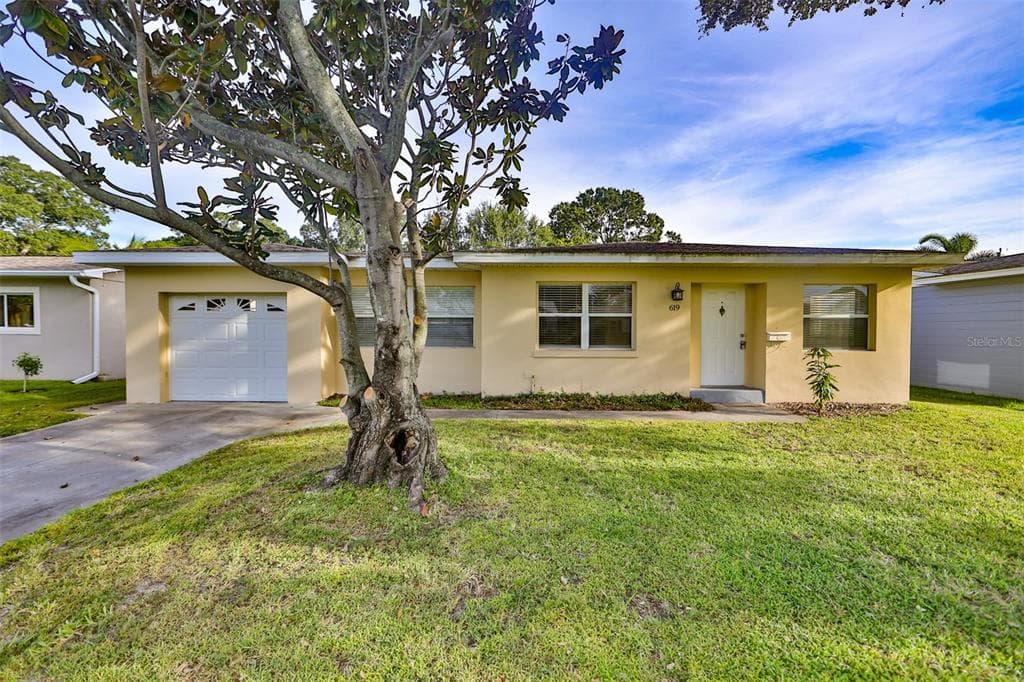 619 40TH AVENUE N ST PETERSBURG, FL 33703