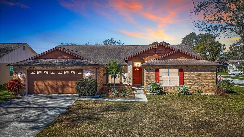 3014 STARMOUNT DRIVE VALRICO, FL 33596